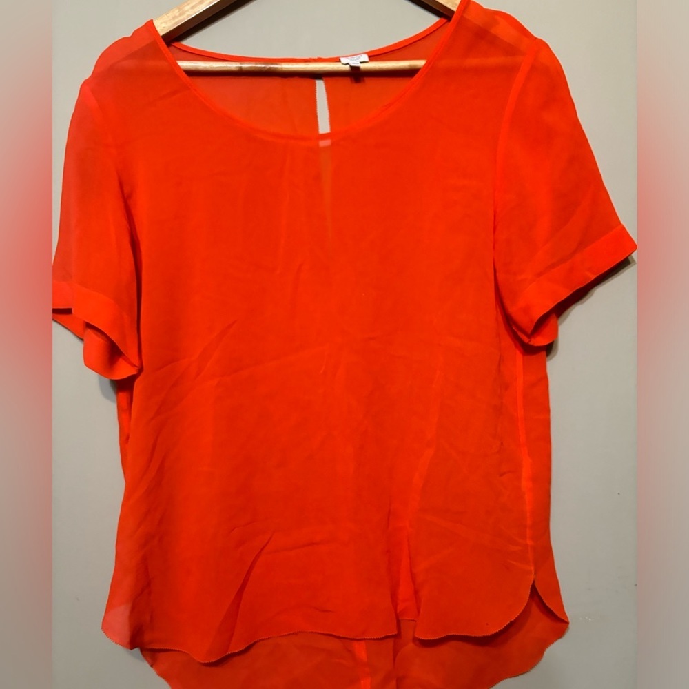 WILFRED 100% Silk Short Sleeve Top